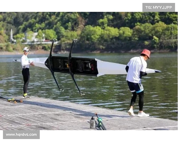 中国赛艇队高原训练备战奥运 千岛湖科技基地全力助推训练提升